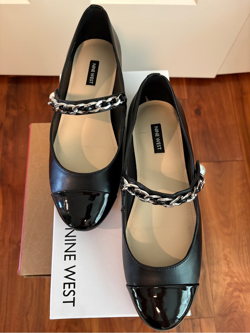 Nine West Platy3 Black Chain-Accent Mary Jane Flats - Picture 2 of 2
